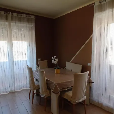 Casa Di Fiore * טרצ'ינה